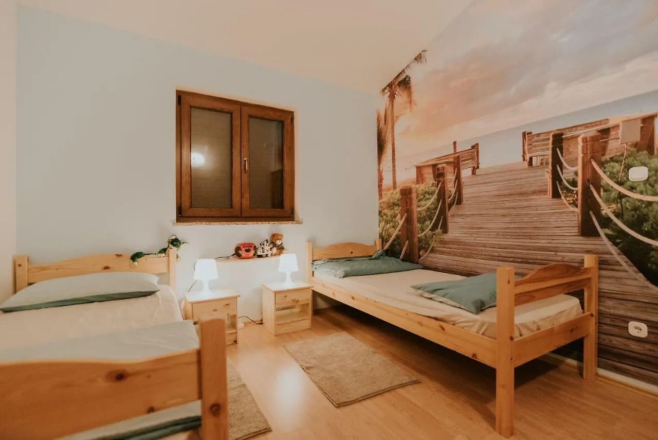 Villa Daisy Tar-Vabriga Holiday home
